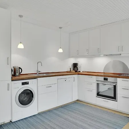 Feriehus 2 Bedroom Lovely In