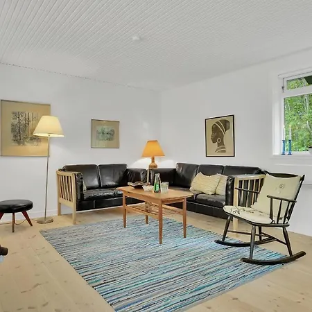 2 Bedroom Lovely In Feriehus Vig